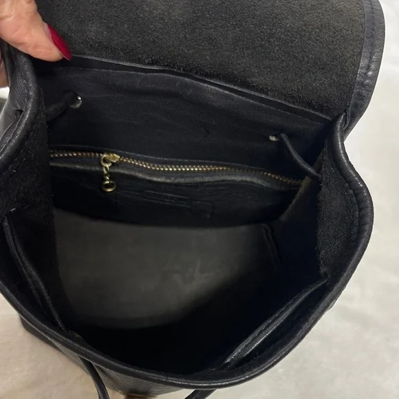 Coach Mini Leather Backpack Glove Tan Turn Lock Vintage Brass hardware - Picture 7 of 16